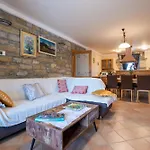 Activity And Familiy Milena With Heated Pool Villa *